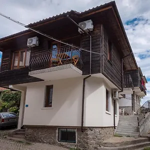 димови Case de vacanță